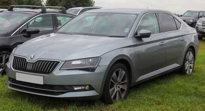 Skoda представляет обновленный Superb