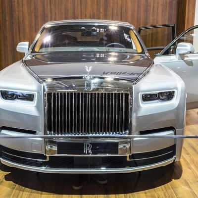 Rolls-Royce производит рекордное количество меда